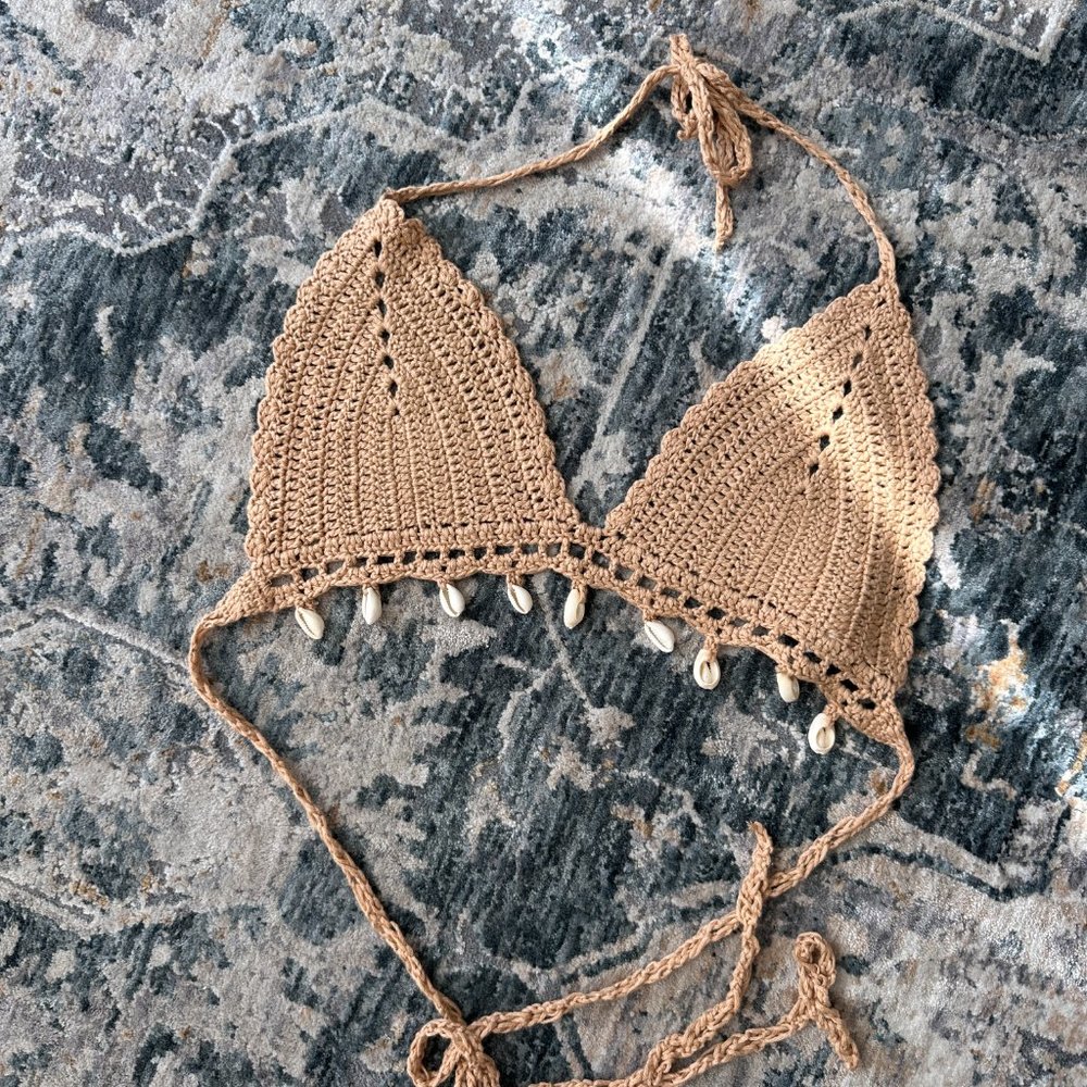 Vintage crochet knit halter triangle crop top - Picture 6 of 8